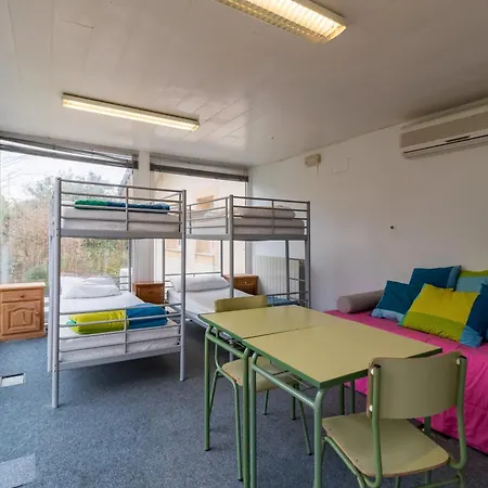 Piscina Climatizada Todo El Ano * Valle (Ruesga)